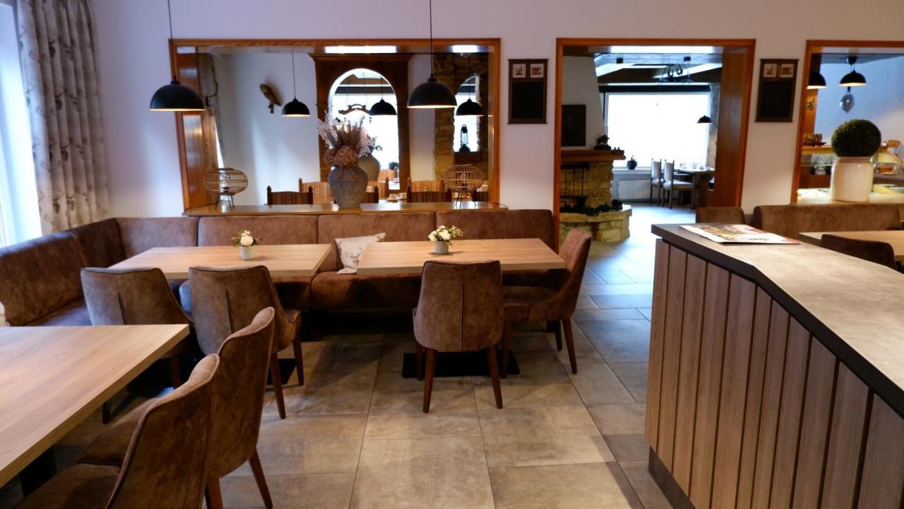 Hotel-Pension Zum Paradies Willingen  Εξωτερικό φωτογραφία
