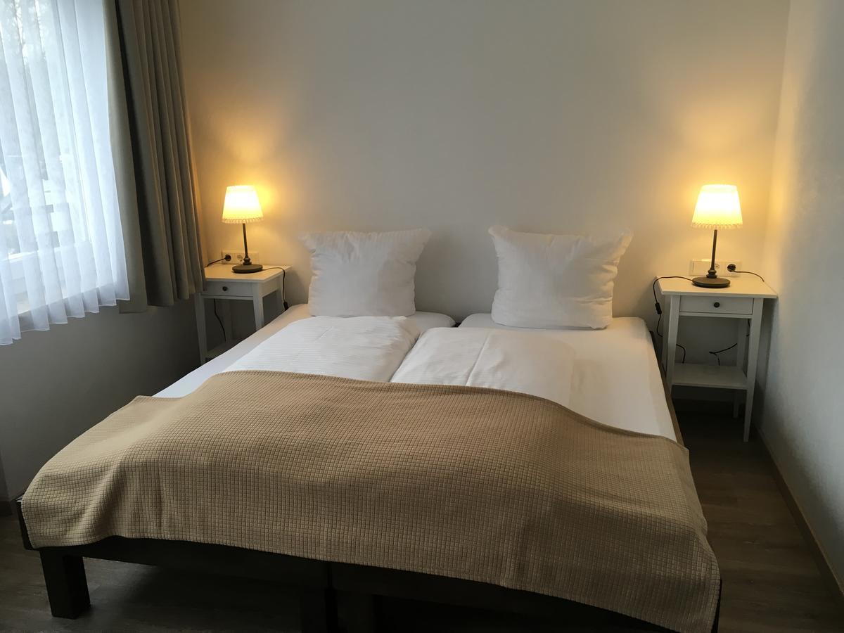 Hotel-Pension Zum Paradies Willingen  Εξωτερικό φωτογραφία